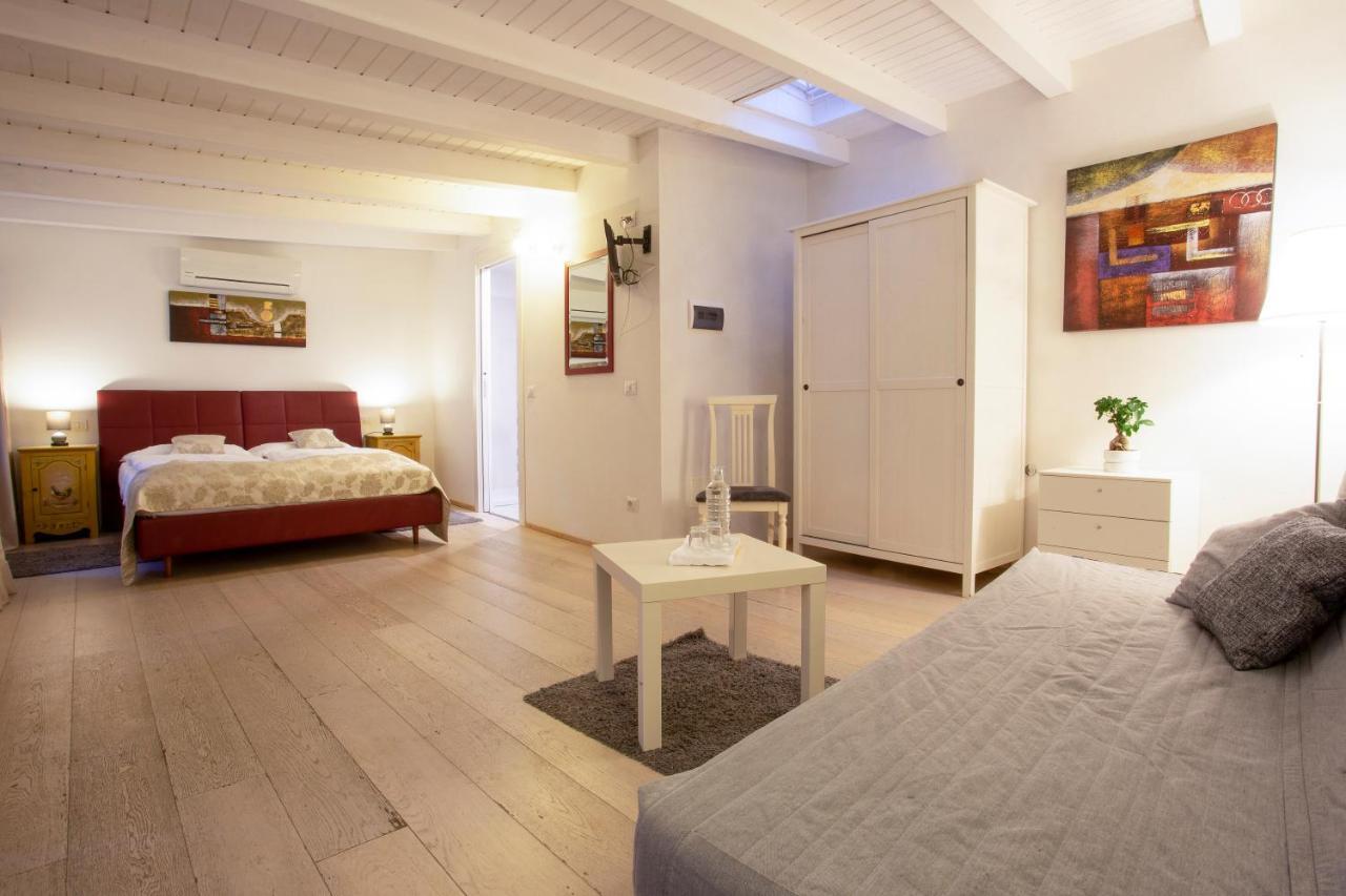 Antiche Mura Bed & Breakfast Riva del Garda Exterior photo