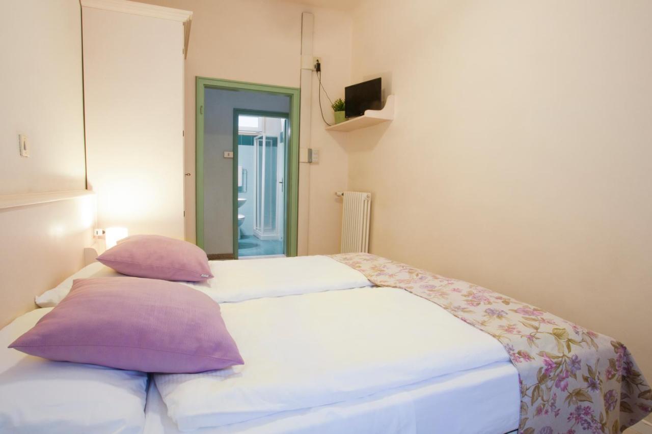 Antiche Mura Bed & Breakfast Riva del Garda Exterior photo